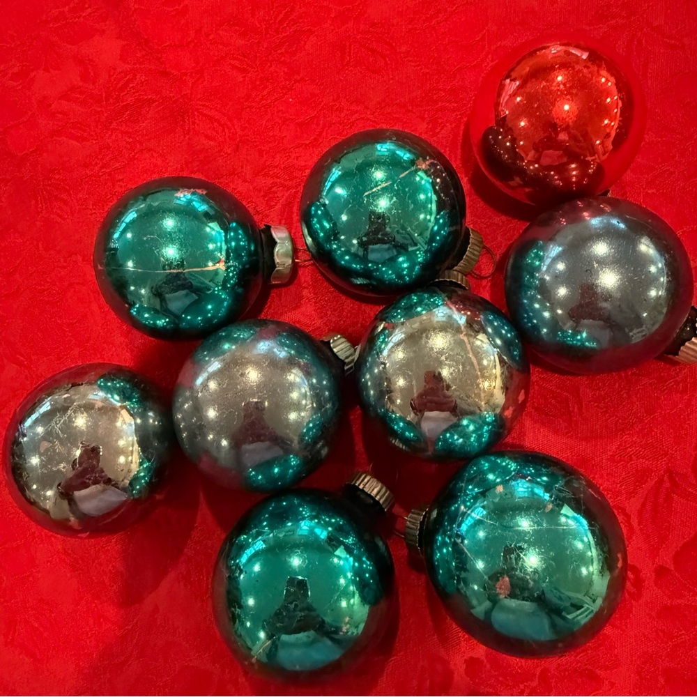Vintage 9 Shiny Brite Christmas Ornaments Green Blue